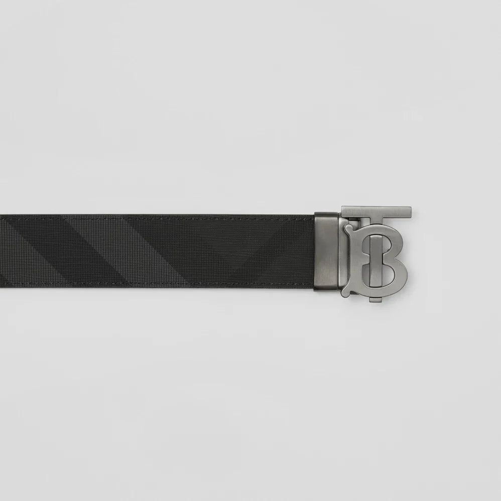 BB black leather belt with grey buckle