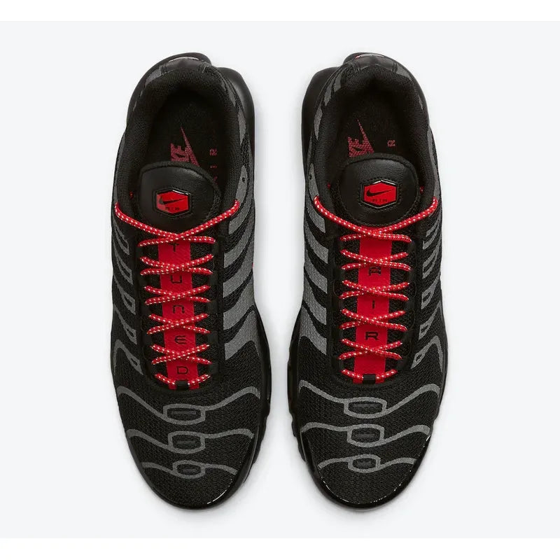 N1ke TN SNEAKERS in full black with red