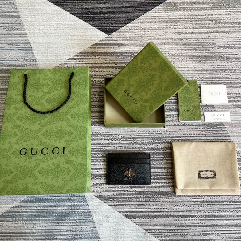Guuccii Wallet black leather bee
