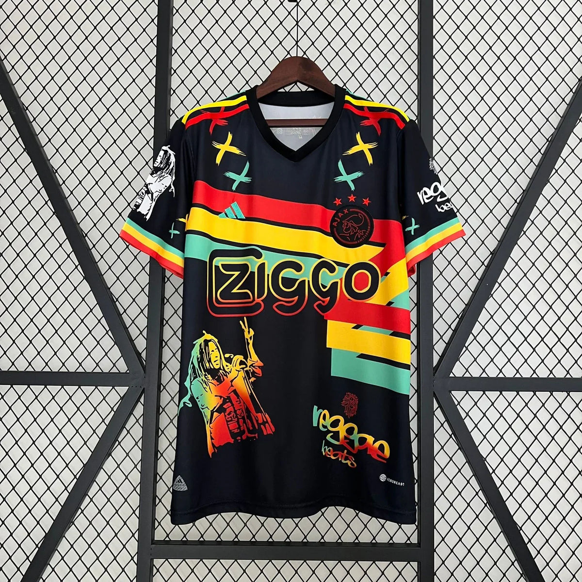 Ajax x beach vibes