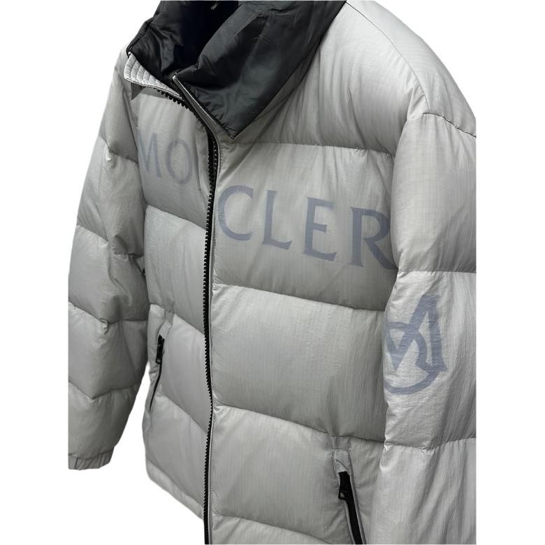 Monclr the Moncler down jacket for men