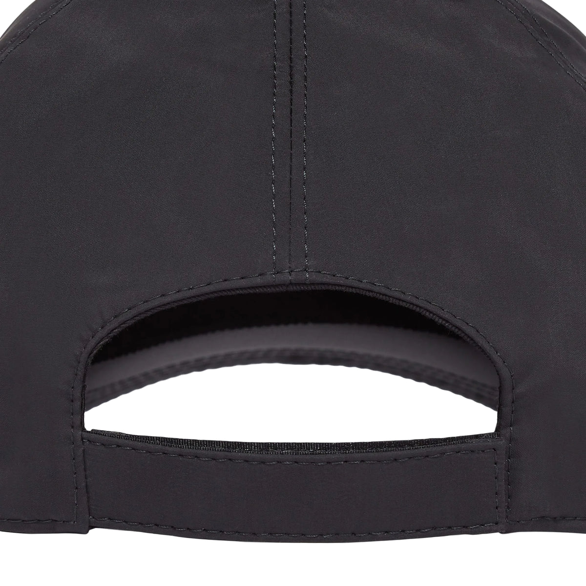F€ndi Black Cap