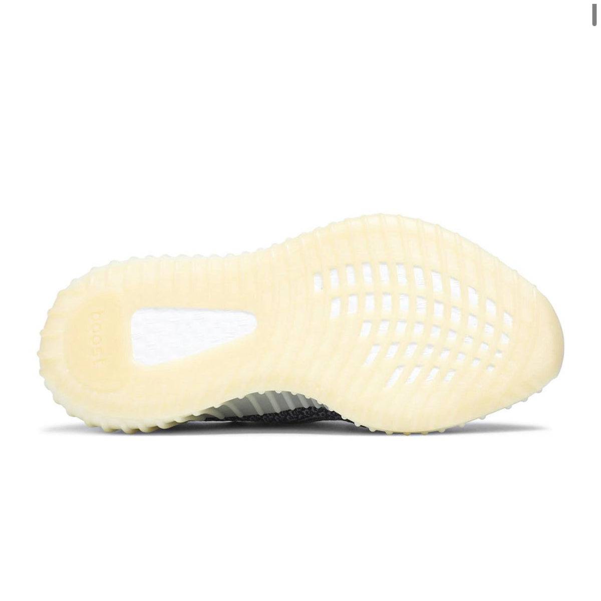YE*ZY 350 Boost Carbon