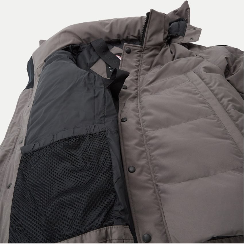 GOOSE JACKET