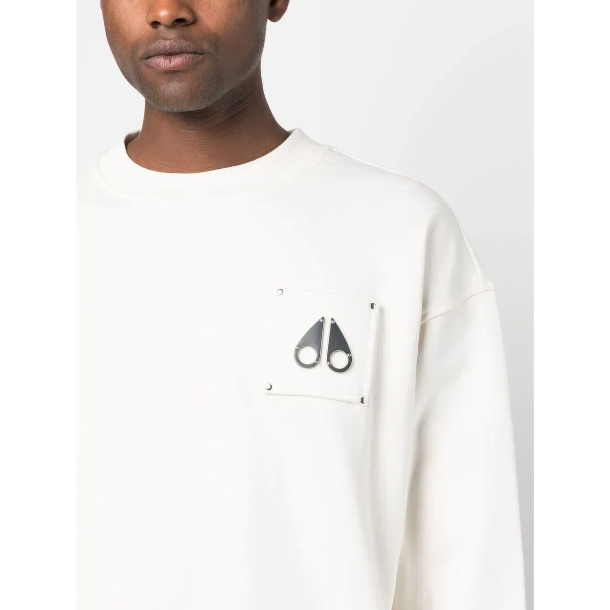 Moose Knucles Chest logo-patch detail white sweatshirt