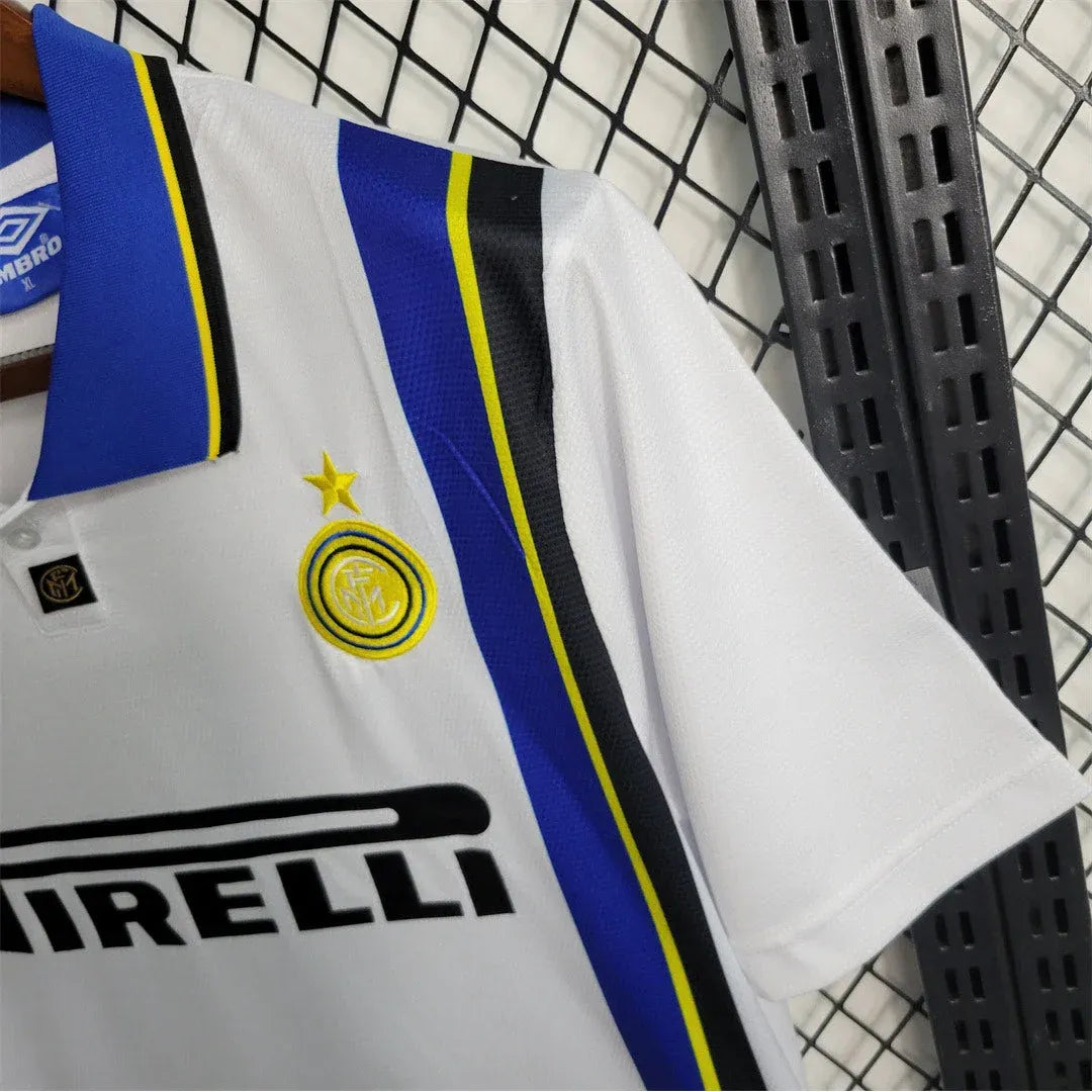 Inter X Retro Vibes