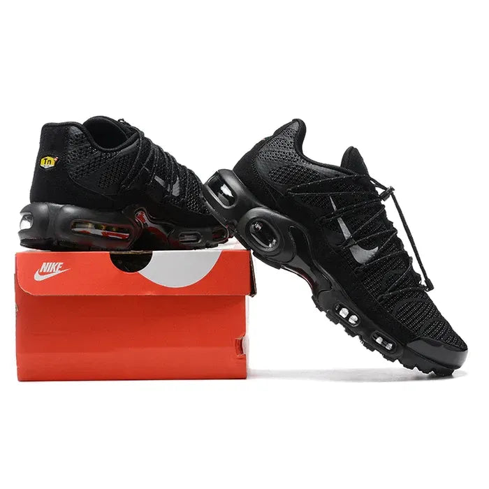 N1ke TN SNEAKERS Black