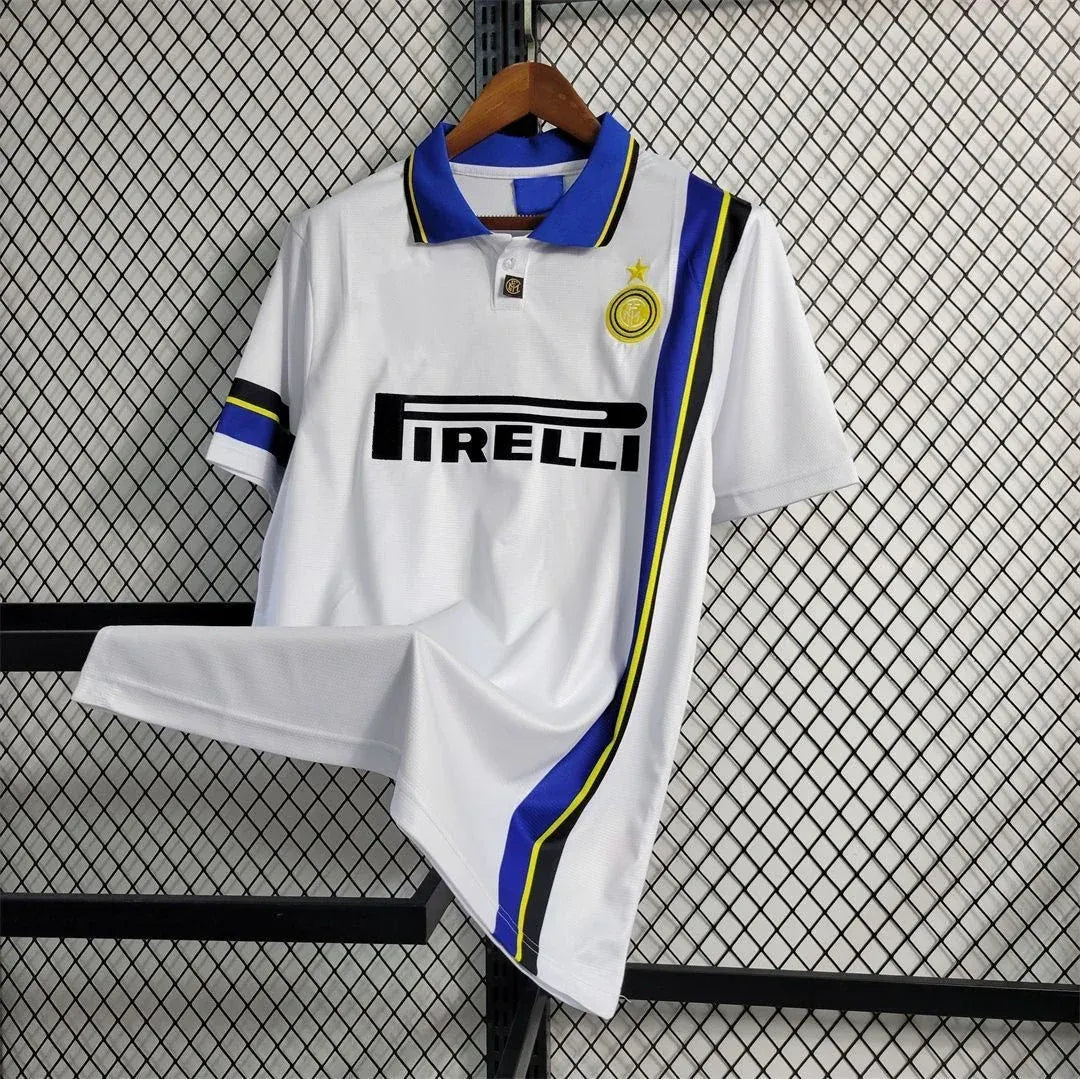 Inter X Retro Vibes
