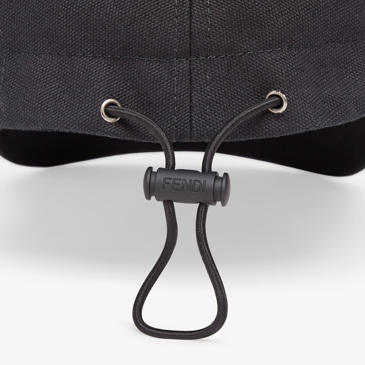 F€ndi Cap black/white