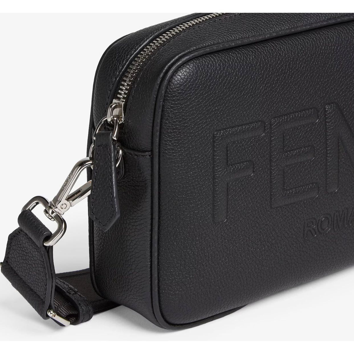 F€ndi Compact shoulder bag in black full-grain leather